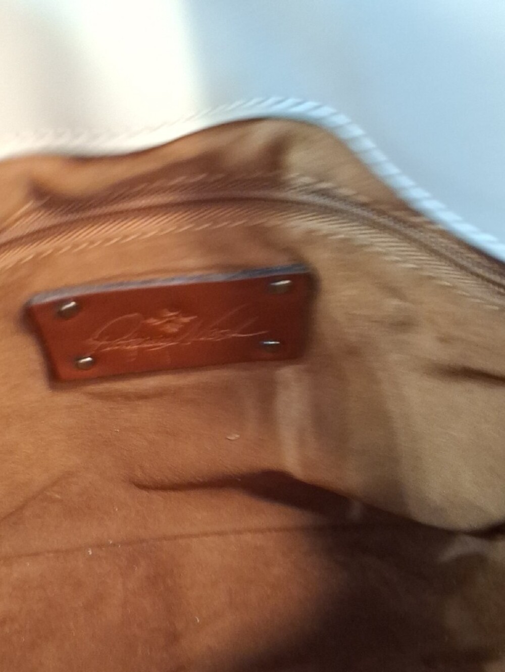 Patricia Nash Irving Bucket Cream Leather Buckle Shoulder/Crossbody Bag - Picture 13 of 15